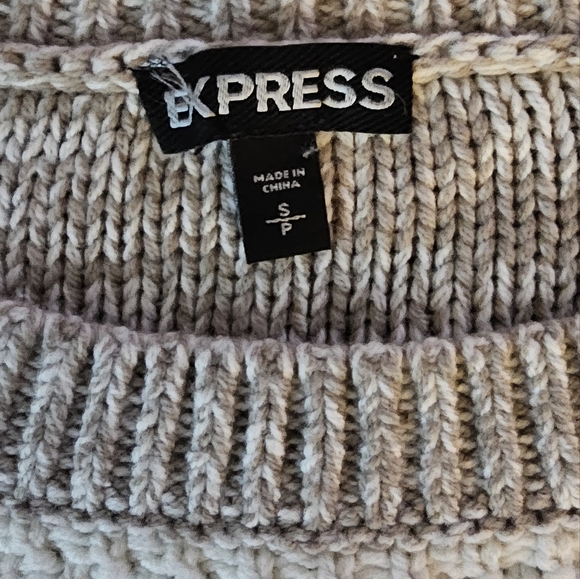 Express Womens Cropped Sweater - Picture 2 of 4